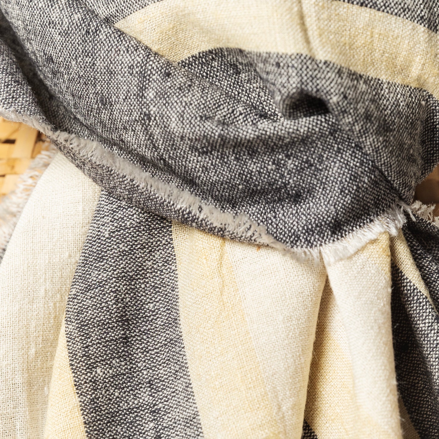 MEGH STRIA Scarf