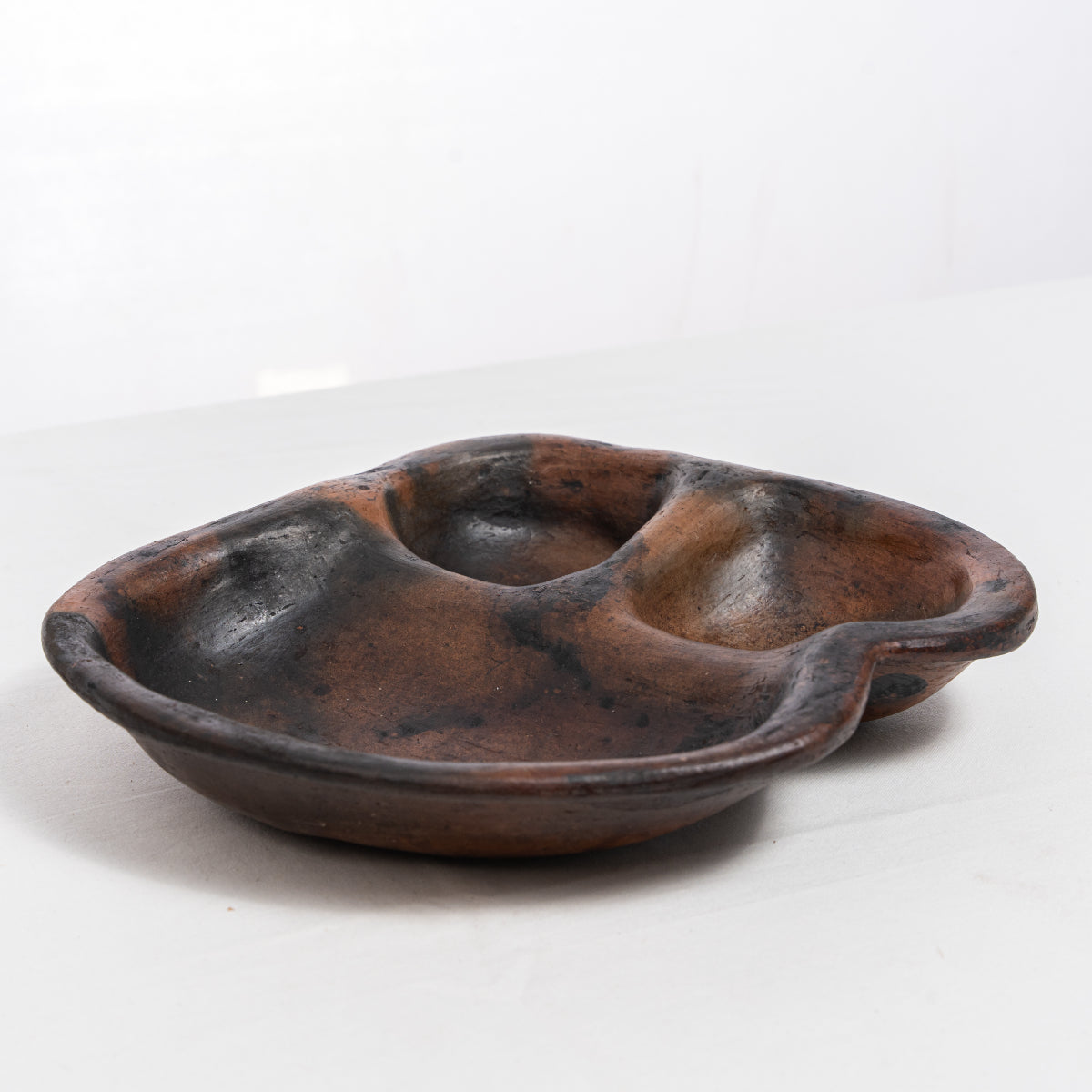 Tri-pod Bowl
