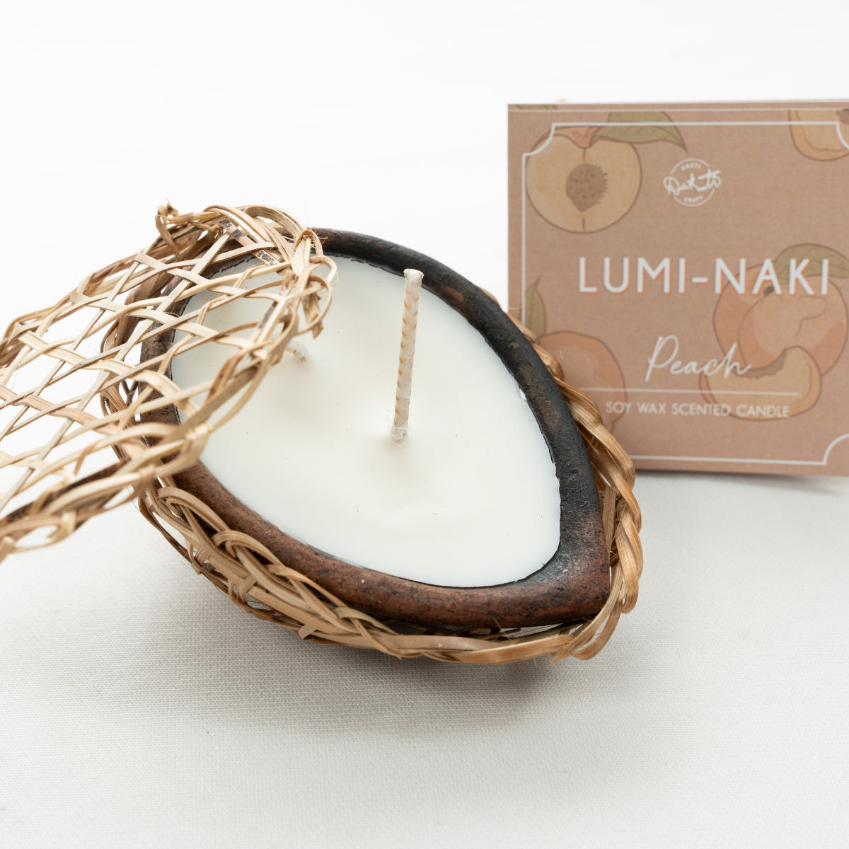 LUMI-NAKI KNUP Scented Candle (Peach)