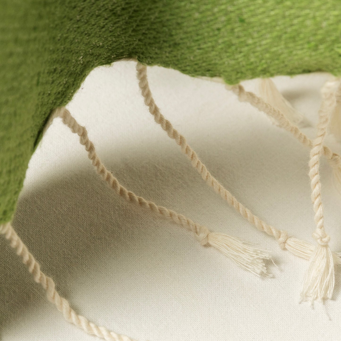 MEGH VERDURE Muffler