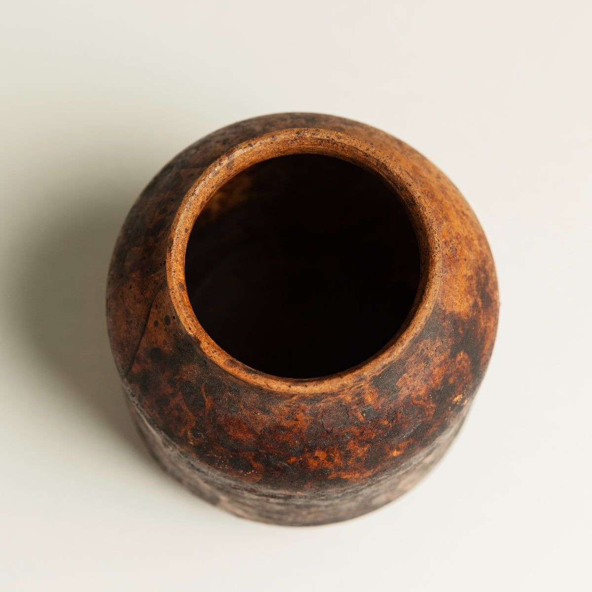 Sable Nest Vase